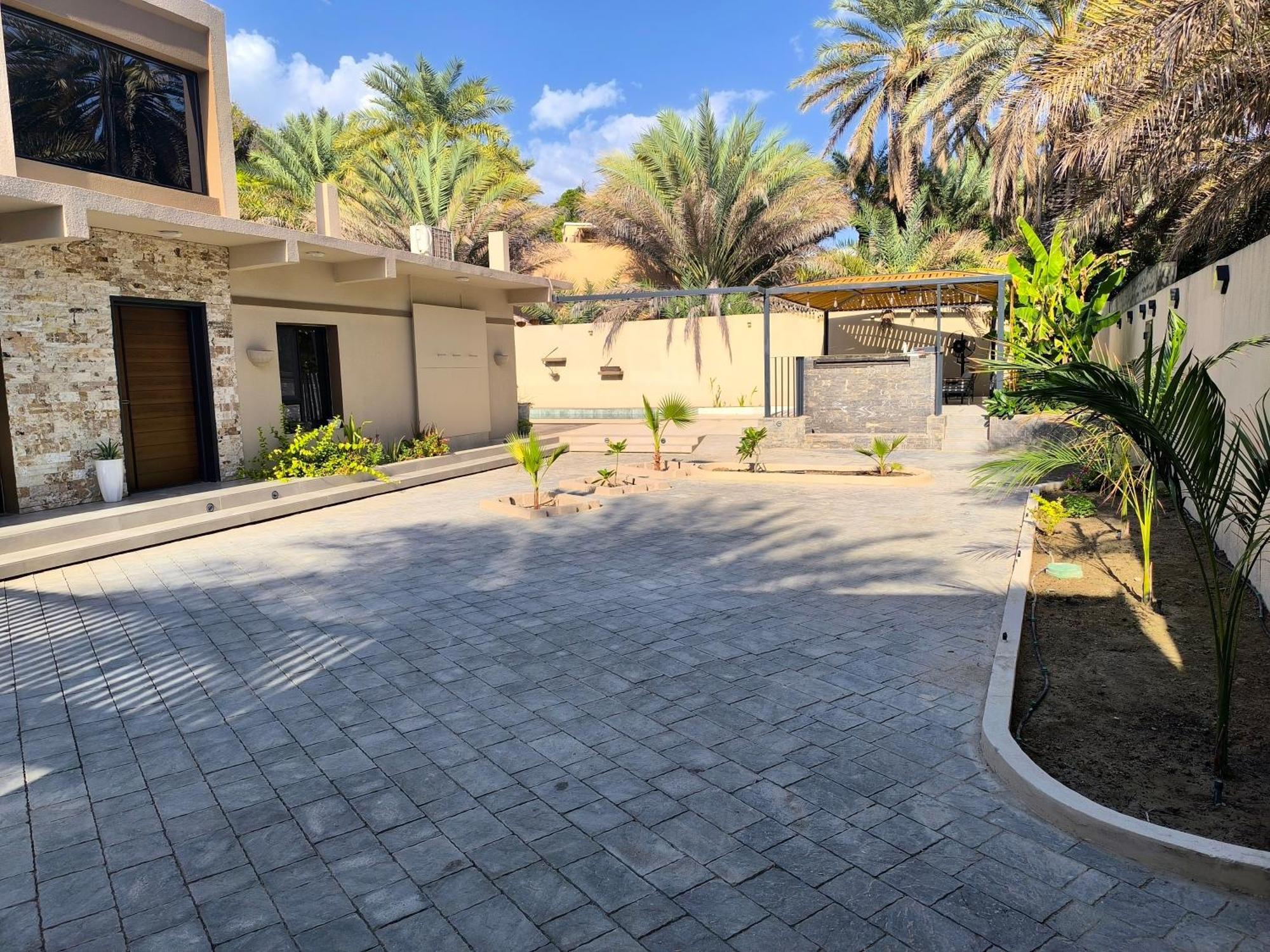 Bostan Al-mostadhill Nizwa